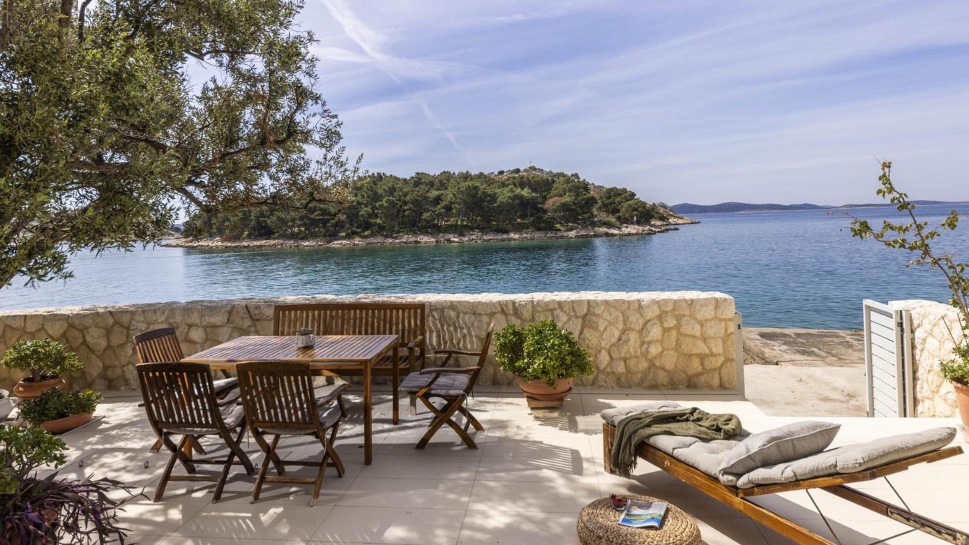 Casa Mano Tribunj With Beach Экстерьер фото