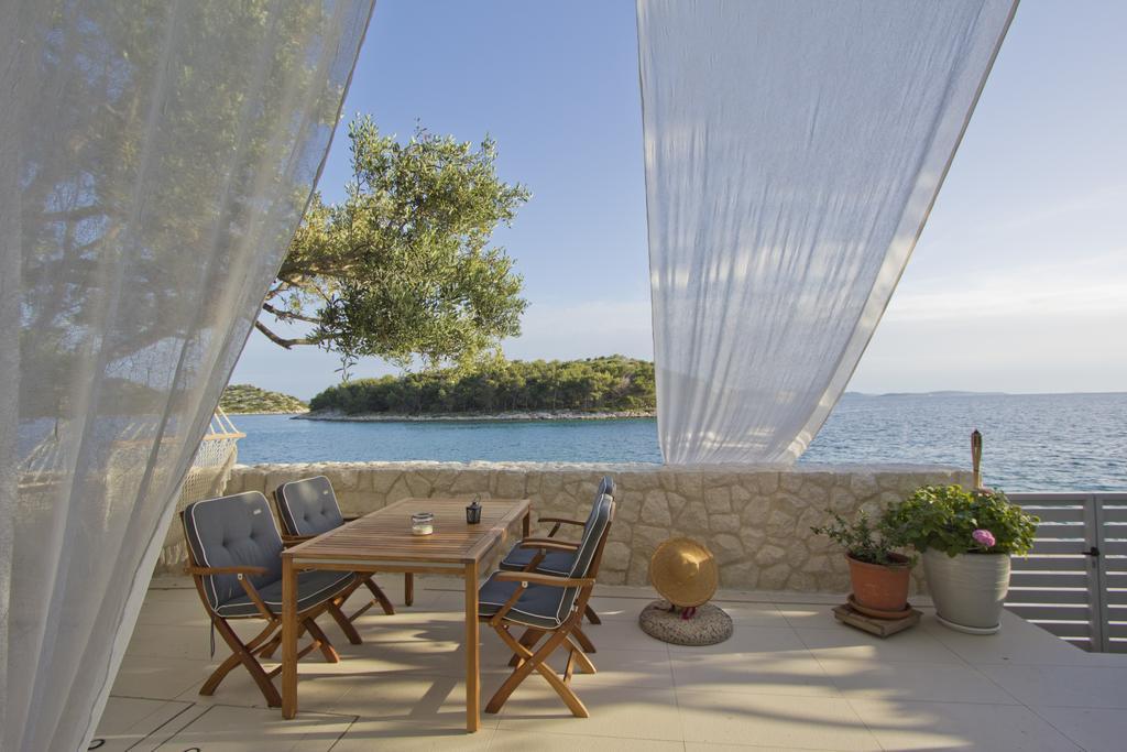 Casa Mano Tribunj With Beach Экстерьер фото