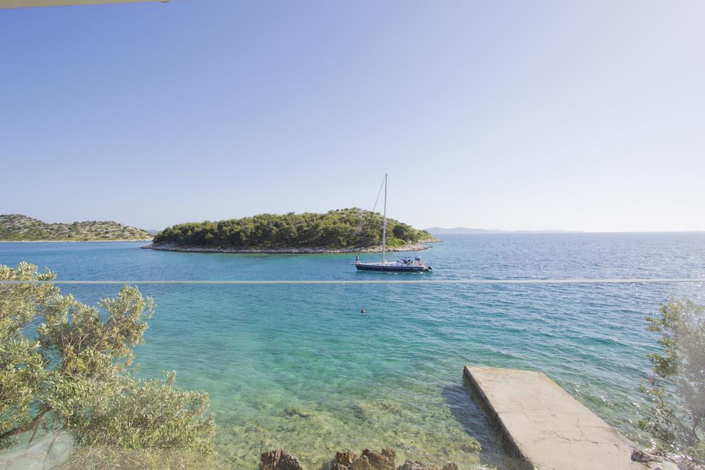 Casa Mano Tribunj With Beach Экстерьер фото
