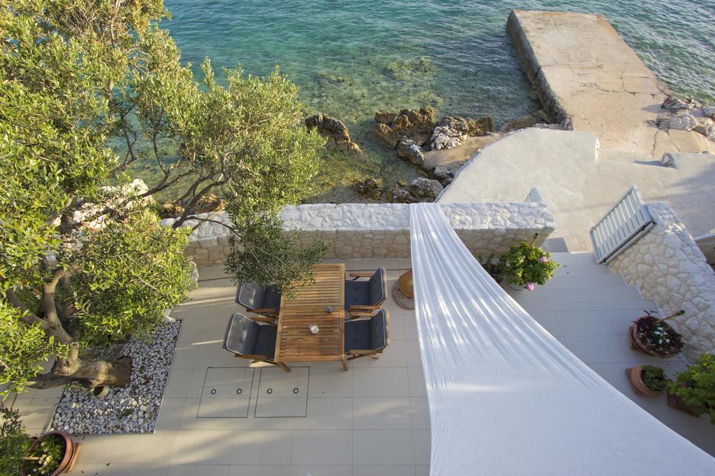 Casa Mano Tribunj With Beach Экстерьер фото